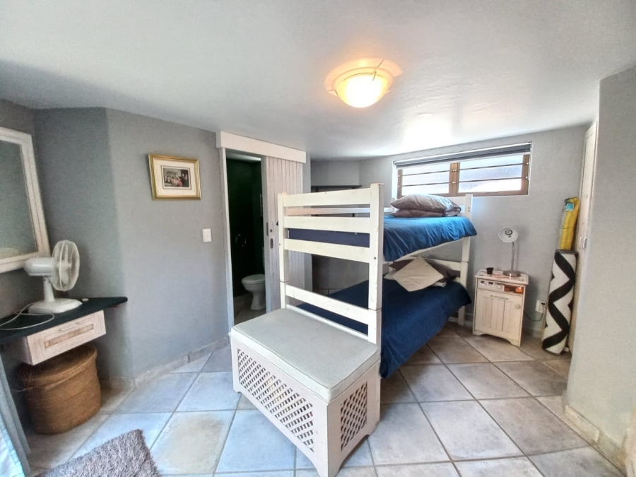 To Let 4 Bedroom Property for Rent in St Francis Bay Village Eastern Cape